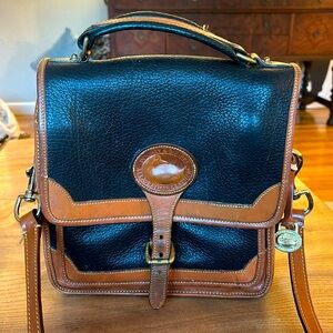 Dooney and Bourke shoulder bag